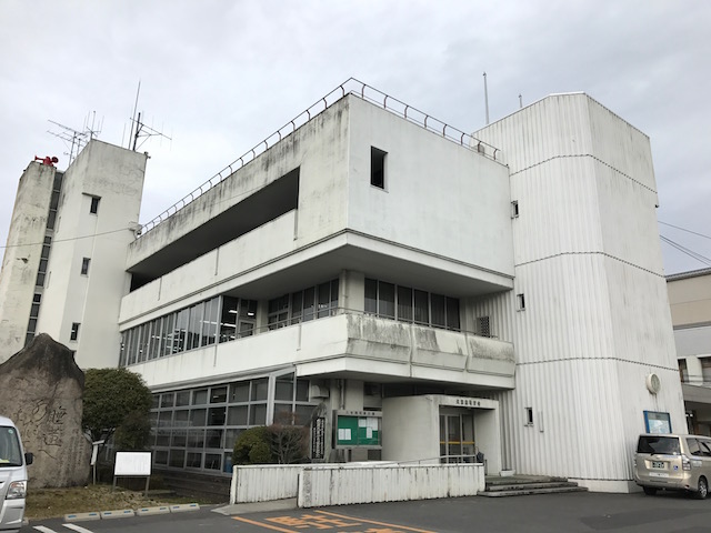 久米南町役場本庁舎